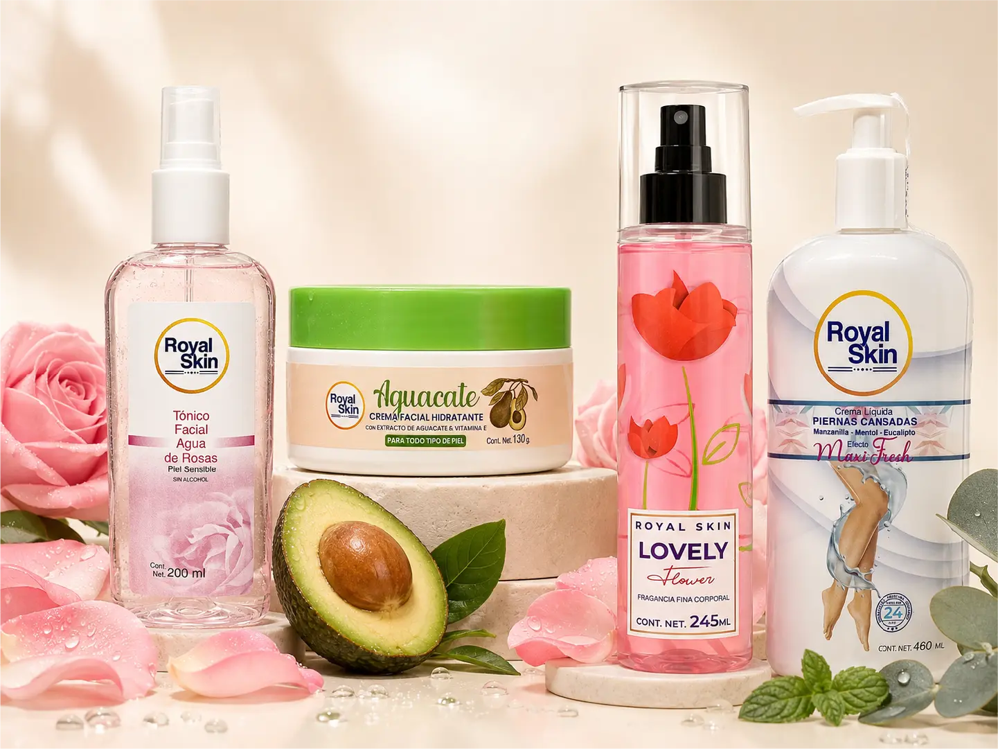 Composición de productos Royal Skin con tónico de rosas, crema de aguacate, fragancia Lovely Flower y crema líquida Maxi Fresh.